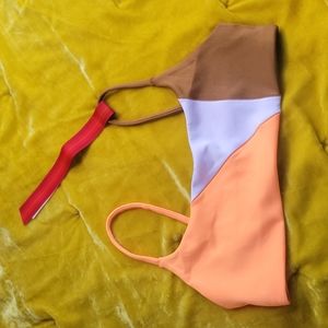 Left On Friday Pool Days swim suit top. Size small.